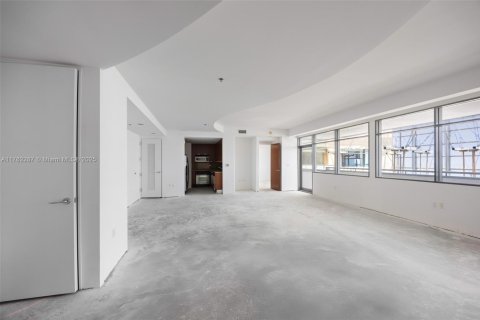 Купить кондоминиум в Майами, Флорида 2 спальни, 135.45м2, № 1692260 - фото 1