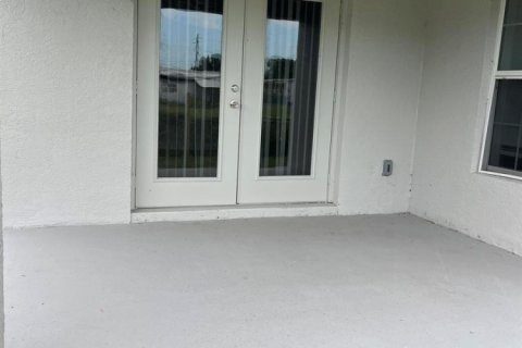 Villa ou maison à vendre à Okeechobee, Floride: 3 chambres, 138.8 m2 № 2178049 - photo 23