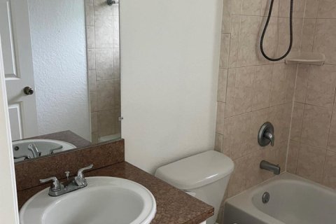 Villa ou maison à vendre à Okeechobee, Floride: 3 chambres, 138.8 m2 № 2178049 - photo 19