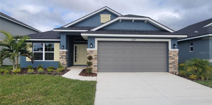 Casa en Dade City, Florida 4 dormitorios, 169.08 m2 № 1531794