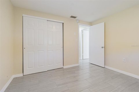 House in Holiday, Florida 2 bedrooms, 79.9 sq.m. № 1640287 - photo 10