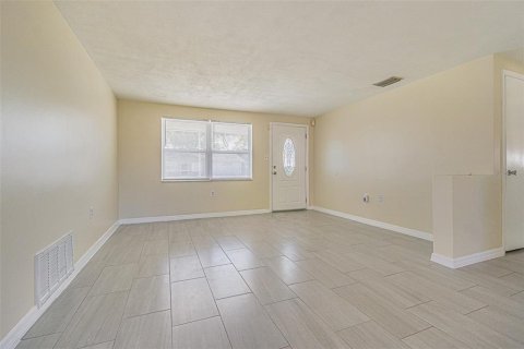 House in Holiday, Florida 2 bedrooms, 79.9 sq.m. № 1640287 - photo 7