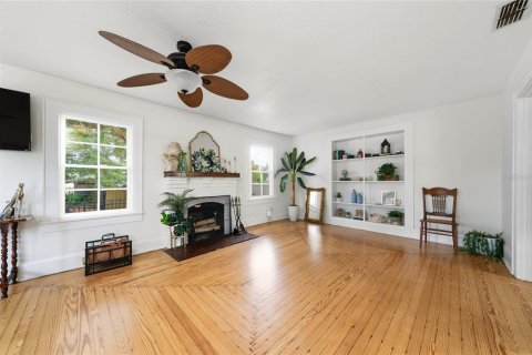 Villa ou maison à vendre à Lakeland, Floride: 3 chambres, 137.59 m2 № 2413412 - photo 8