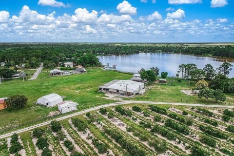 Дом в Лейк-Плэсид, Флорида 3 комнаты, 222.97м2 № 2182914