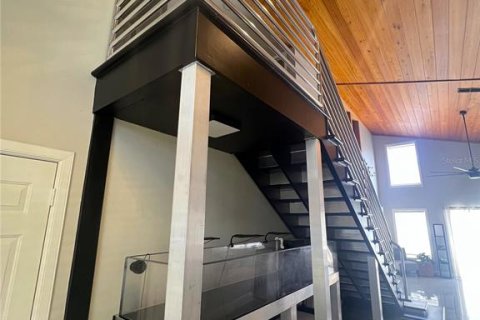 Купить виллу или дом в Эджуотер, Флорида 7 комнат, 222.04м2, № 2266787 - фото 10