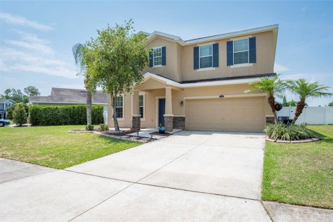House in Plant City, Florida 5 bedrooms, 254.18 sq.m. № 1757568 - photo 2