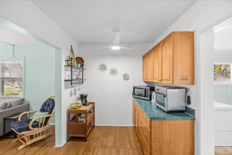 Villa ou maison à vendre à St. Lucie, Floride: 3 chambres, 119.84 m2 № 2188483 - photo 13
