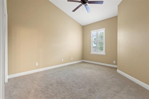 Adosado en alquiler en Saint Petersburg, Florida, 4 dormitorios, 213.68 m2 № 1724878 - foto 18