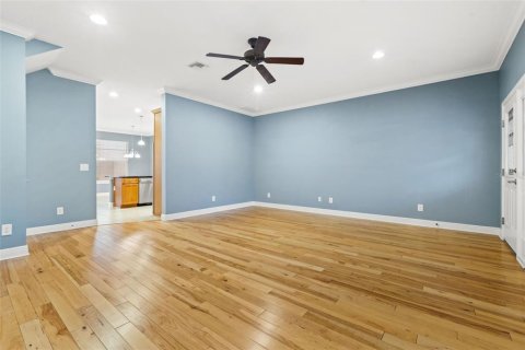 Adosado en alquiler en Saint Petersburg, Florida, 4 dormitorios, 213.68 m2 № 1724878 - foto 7