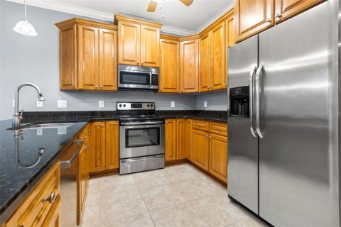 Adosado en alquiler en Saint Petersburg, Florida, 4 dormitorios, 213.68 m2 № 1724878 - foto 9