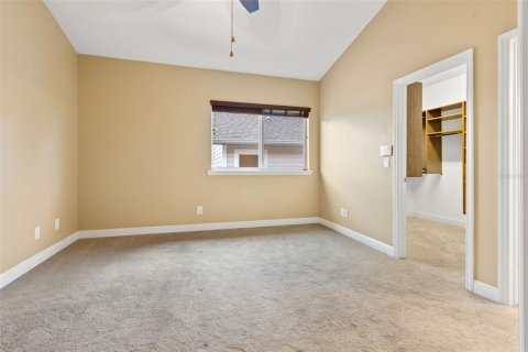 Adosado en alquiler en Saint Petersburg, Florida, 4 dormitorios, 213.68 m2 № 1724878 - foto 15
