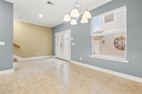 Adosado en alquiler en Saint Petersburg, Florida, 4 dormitorios, 213.68 m2 № 1724878 - foto 12