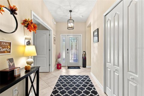 House in Davenport, Florida 3 bedrooms, 176.79 sq.m. № 2354336 - photo 3