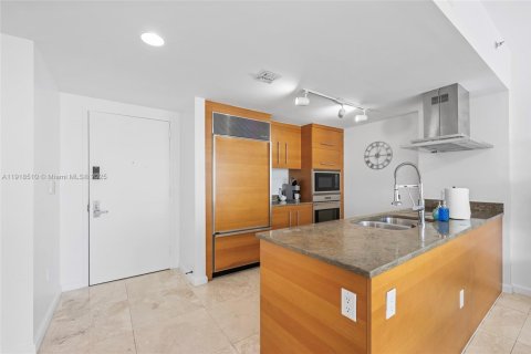 Copropriété à vendre à Miami, Floride: 1 chambre, 73.39 m2 № 1973981 - photo 4