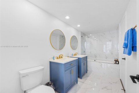 Copropriété à vendre à Miami, Floride: 1 chambre, 73.39 m2 № 1973981 - photo 19