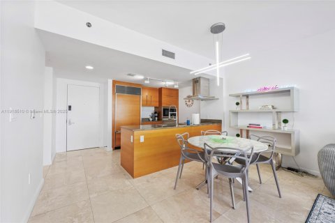 Copropriété à vendre à Miami, Floride: 1 chambre, 73.39 m2 № 1973981 - photo 10