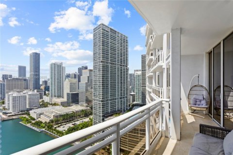 Condo in Miami, Florida, 1 bedroom  № 1922269 - photo 14