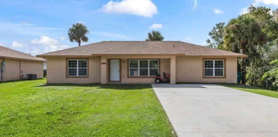 Casa en Okeechobee, Florida 3 dormitorios, 160.81 m2 № 1539825
