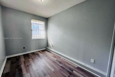 Casa en venta en Jacksonville, Florida, 2 dormitorios, 63.36 m2 № 2152473 - foto 6
