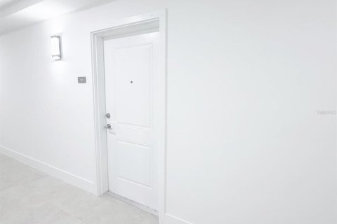 Снять в аренду квартиру в Орландо, Флорида 3 комнаты, 69.68м2, № 2106238 - фото 26