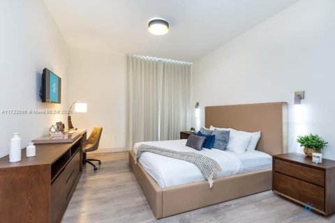 Condo in Hollywood, Florida  № 2053897 - photo 3