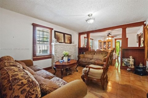 Villa ou maison à vendre à Miami, Floride: 2 chambres, 101.45 m2 № 2085702 - photo 7