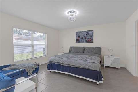 House in Dade City, Florida 3 bedrooms, 140.84 sq.m. № 1725503 - photo 14