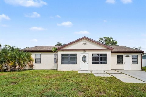 Villa ou maison à vendre à North Port, Floride: 3 chambres, 158.86 m2 № 2283970 - photo 3