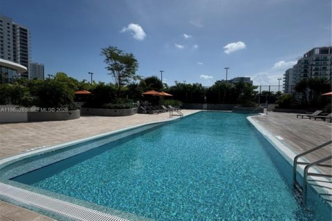 Снять в аренду квартиру в Майами, Флорида 3 спальни, 152.45м2, № 2030039 - фото 13