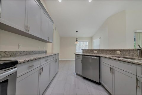 Купить виллу или дом в Венеция, Флорида 8 комнат, 167.5м2, № 1800057 - фото 12