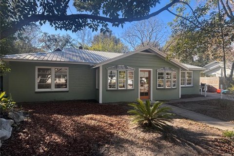 Casa en Gainesville, Florida 4 dormitorios, 270.35 m2 № 2124007