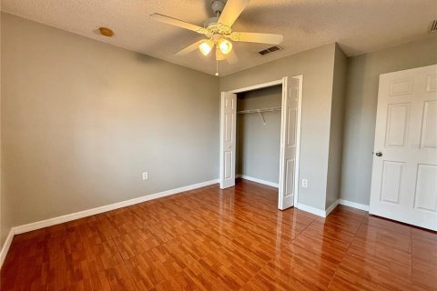 Villa ou maison à louer à Kissimmee, Floride: 4 chambres, 264.49 m2 № 2408927 - photo 21