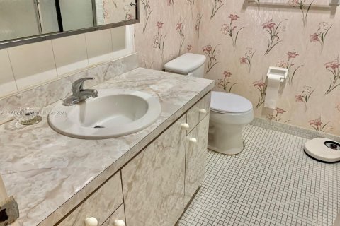 Condominio en venta en Hollywood, Florida, 2 dormitorios, 81.75 m2 № 1958957 - foto 17