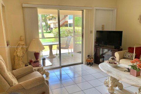 Condominio en venta en Hollywood, Florida, 2 dormitorios, 81.75 m2 № 1958957 - foto 4