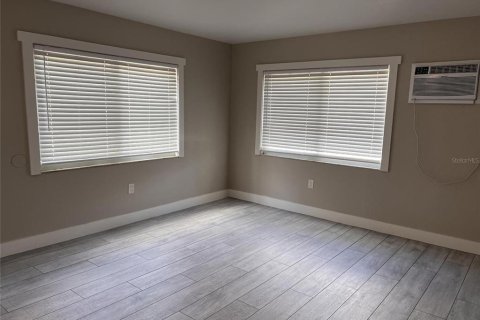 Copropriété à louer à Sarasota, Floride: 1 chambre, 53.42 m2 № 2396031 - photo 3