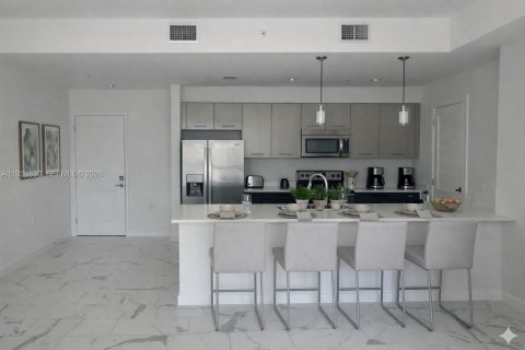 Квартира в Бока-Ратон, Флорида 1 спальня, 78.5м2 № 1997947