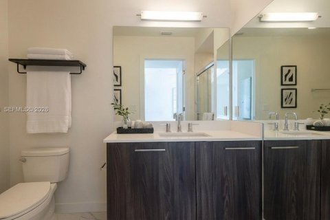 Apartamento en alquiler en Boca Raton, Florida, 1 dormitorio, 78.5 m2 № 1997947 - foto 5