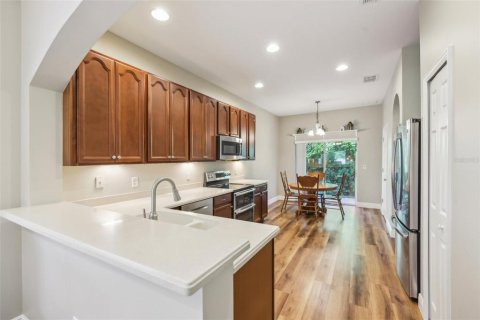Adosado en venta en Orlando, Florida, 5 dormitorios, 176.51 m2 № 1658578 - foto 6