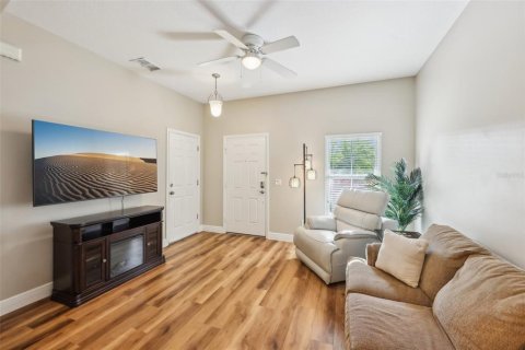 Adosado en venta en Orlando, Florida, 5 dormitorios, 176.51 m2 № 1658578 - foto 3