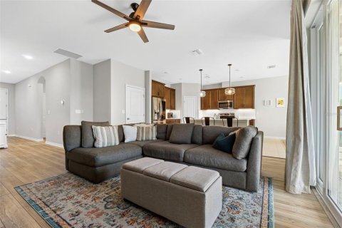 Casa en venta en Lakeland, Florida, 4 dormitorios, 240.43 m2 № 1550773 - foto 16