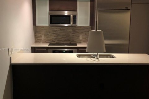 Condominio en venta en Miami, Florida, 1 dormitorio, 68.56 m2 № 1729015 - foto 11