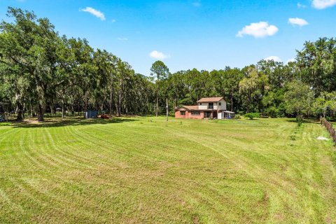 House in Dover, Florida 3 bedrooms, 183.3 sq.m. № 1252624 - photo 5
