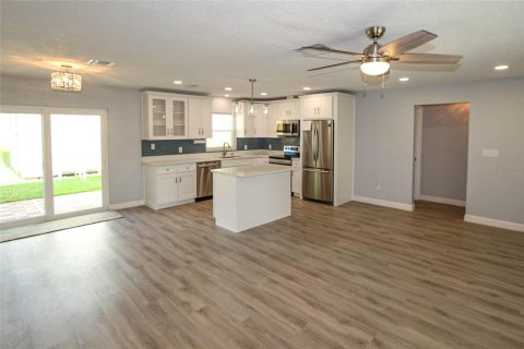 Villa ou maison à louer à Dunedin, Floride: 3 chambres, 113.53 m2 № 2147831 - photo 3