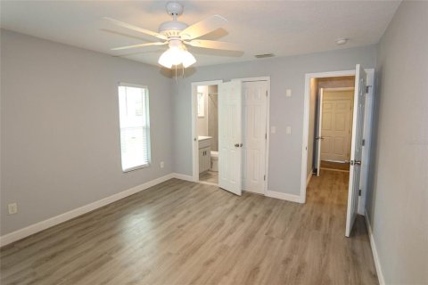 Villa ou maison à louer à Dunedin, Floride: 3 chambres, 113.53 m2 № 2147831 - photo 8