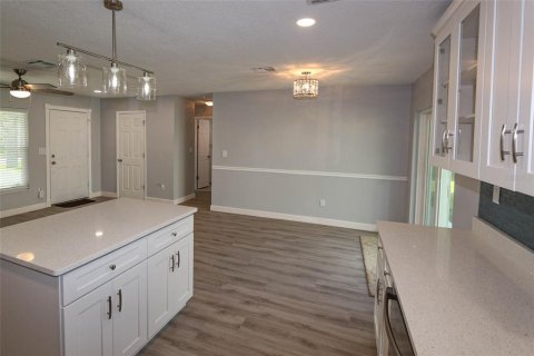 Villa ou maison à louer à Dunedin, Floride: 3 chambres, 113.53 m2 № 2147831 - photo 6