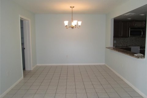 Touwnhouse à louer à Maitland, Floride: 3 chambres, 145.39 m2 № 2429342 - photo 6