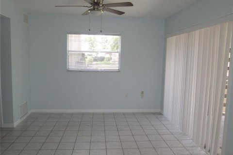 Touwnhouse à louer à Maitland, Floride: 3 chambres, 145.39 m2 № 2429342 - photo 7