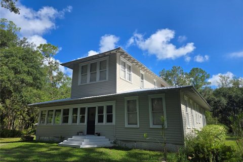 Casa en venta en Lakeland, Florida, 3 dormitorios, 207.92 m2 № 1901341 - foto 2