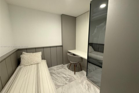 Купить кондоминиум в Майами, Флорида 5 спален, 357.86м2, № 1964242 - фото 16