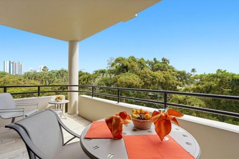 Copropriété à vendre à Sarasota, Floride: 2 chambres, 169.27 m2 № 2419118 - photo 4